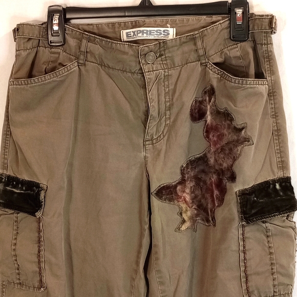Y2K Vintage Express Cargo Pants Green Beaded Pockets Flower Patches Women's 10 - Picture 2 of 7